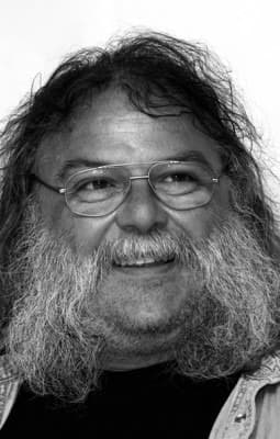 Dr. Wolfgang Bordel †